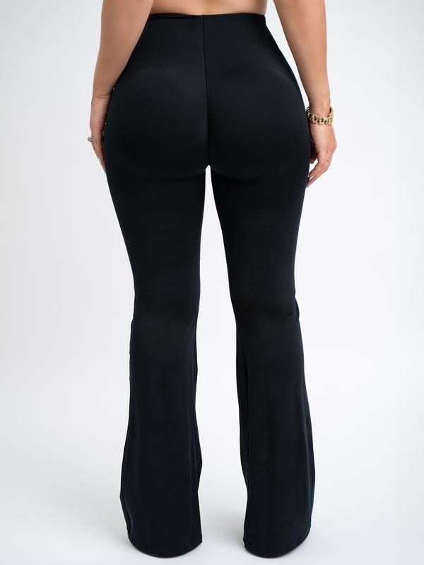 Pantalon évasé sculptant taille haute